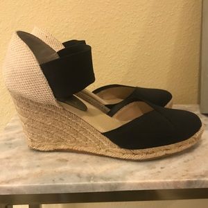 Adrienne Vittadini Black and Cream Wedges